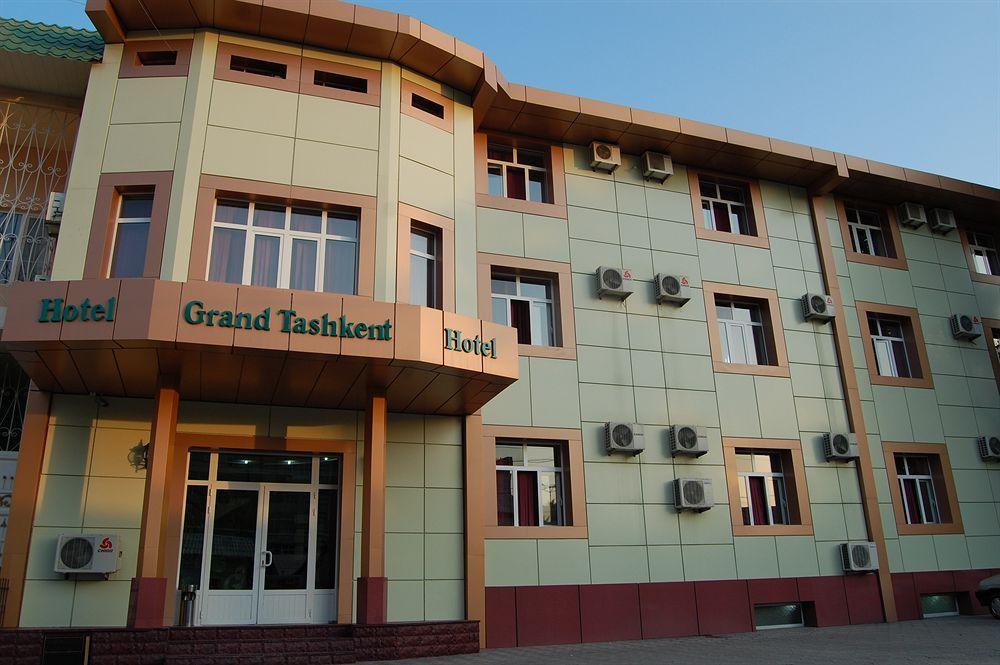 Grand Tashkent Hotel Bagian luar foto